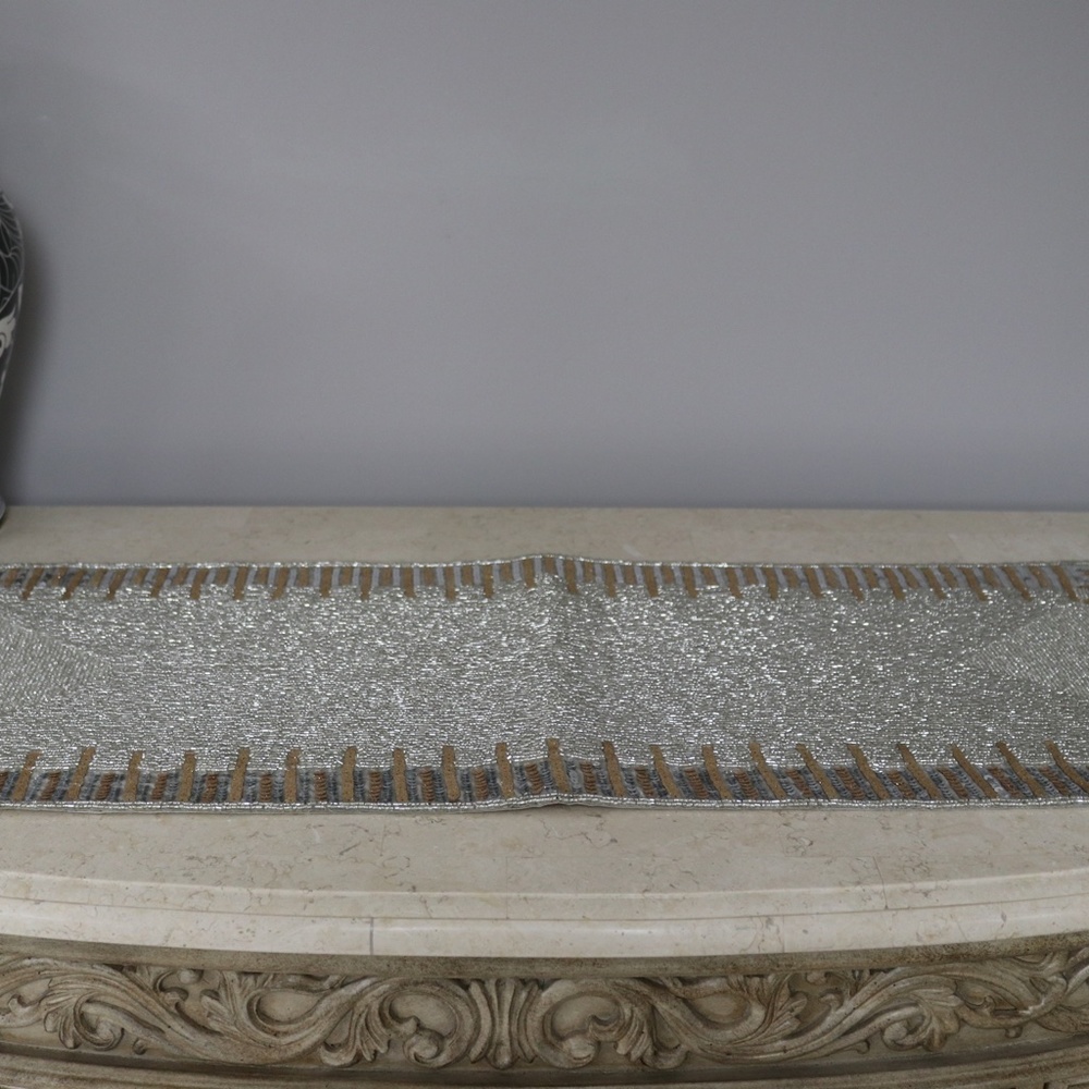 TAHARI HOME BEADED & SEQUINS CENTERPIECE TABLE RUNNER - 13x36 - NEW -SILVER/GOLD - Picture 7 of 7